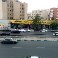 65 متر مغازه بر ستارخان نزدیک اغذیه نشاط با ملکیت