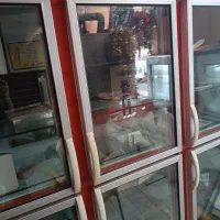 یخچال شش در فروشگاه