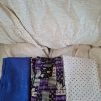 سه قواره پارچه در ابعاد و جنس مختلف