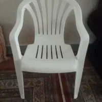 صندلی پلاستیکی