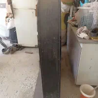 یک عدد میز تلویزیون چرخان