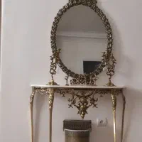 آینه و شمعدان برنز