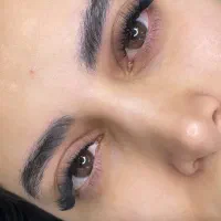 خدمات اکستنشن مژه