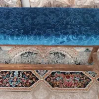 نیمکت چوبی