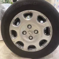 لاستیک با رینگ و قالپاق