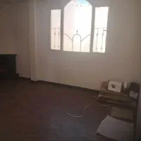 همکف-جنوبی-با-حیاط-سرسبز-و-دلباز