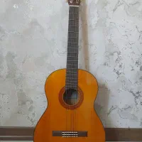 گیتار یاماها c70