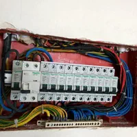 سیم کشی و برق ساختمان پذیرفته می شود