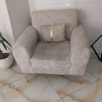 مبل ۴ نفری مناسب سالن وغیره