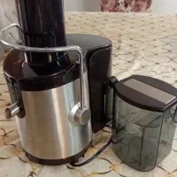 آبمیوه گیری مدیا