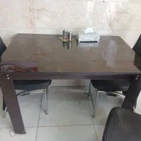 میز و صندلی