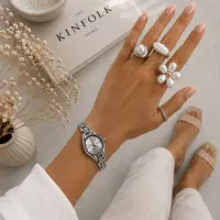 ساعت مینیمال