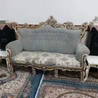 مبل سلطنتی