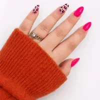کاشت ناخن