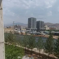 یک واحد آپارتمان سه خوابه در مجتمع نفت زاگرس