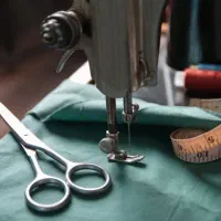 استخدام چرخکار و زیگزالدوز ماهر خانم