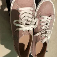 کتونی pull bear  سایز ۳۷اورجینال
