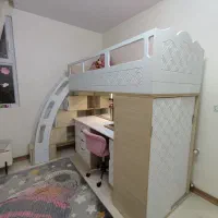 تخت نوجوان دو طبقه ، تک نفره .