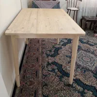 میز نهارخوری. نو. چوب