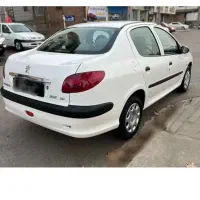 ۲۰۶صندوقدار v8مدل ۹۷ سفید ۱۸۰کار سه لکه رنگ