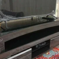 میز با ال ای دی ۴۹ هوشمند دارای ۲ کنترل