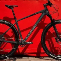 دوچرخه کیوب ری اکشن کربن(جاینت.اسکات)