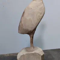مجسمه چوبی