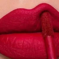 رژ لب|آرایشگاه و سالنهای زیبایی|انگوت, |دیوار