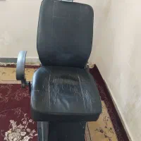 صندلی اصلاح ابرو ۱۳۰۰ تومان می فروشم