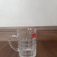 لیوان دسته دار