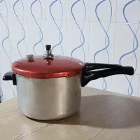 زودپز قدیمی سوییسی