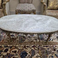 میز برنجی