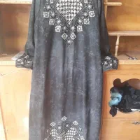 لباس مجلسی سایزه ۵۲ بلندی ۱۴۰ قیمت ۳۰۰۰۰۰۰ تومان