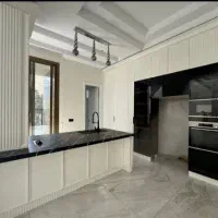 ۱۷۰ متر تک در منطقه / نوساز کلید نخورده/ ۲ پارکینگ