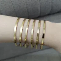 شش عدد  النگو بدل آینه ای طلا روس رنگ ثابت نو نو