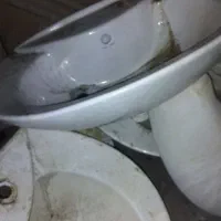 ۱۵ عدد روشویی پایه دار بزرگ نو استفاده نشده