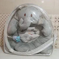 تشک بازی و لوازم نوزاد