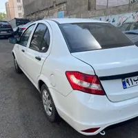 ساینا پلاس سفید مدل۱۳۹۹