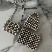 کیف مرواریدی