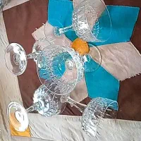 بستنی خوری در حد نو  و اسپند دود کن برقی