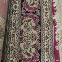 قالی ۱۲ متری با دو کناره و ۱۰ پشتی
