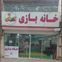 نیروی کار خانم جوان + استخدام + جذب نیرو + نیرو