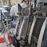 تعدادی وسایل ورزشی