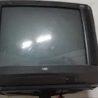 تلویزیون و پایه دیواری