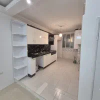 آپارتمان-شیک-داخل-حاشیه