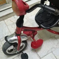 سه چرخه دسته دار