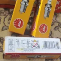 شمع NGKوBOSCH|قطعات یدکی و لوازم جانبی|تهران, شهرک آزادی|دیوار