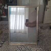 ایینه پایه دار