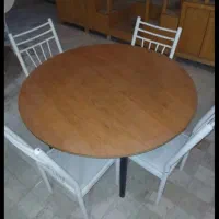 میز و صندلی فلزی