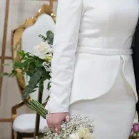لباس عقد